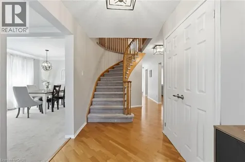 2418 Butternut Crescent Burlington ON L7M 3L3