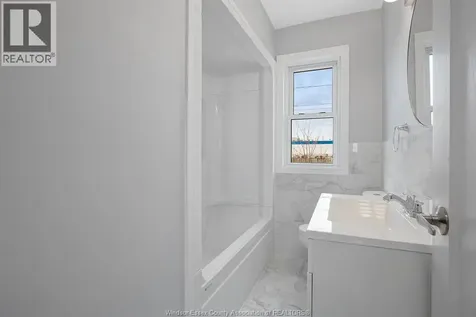 2653 Alexis Street Windsor ON N8W 3Z7