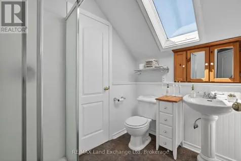 15 Whitechurch Street Huron-kinloss ON N0G 2W0