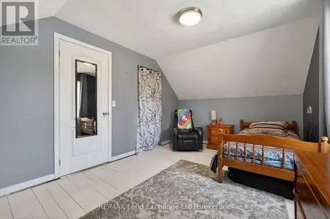 15 Whitechurch Street Huron-kinloss ON N0G 2W0