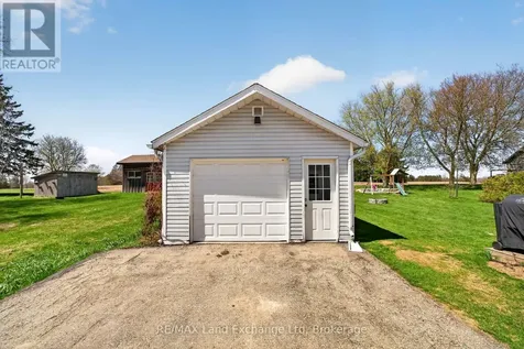 15 Whitechurch Street Huron-kinloss ON N0G 2W0