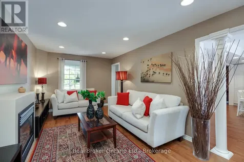 11 Chalmers Court Port Hope ON L1A 4J3