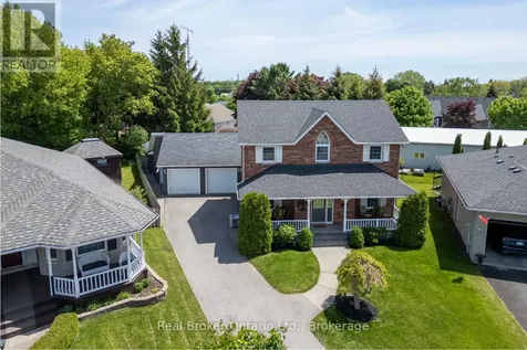 11 Chalmers Court Port Hope ON L1A 4J3