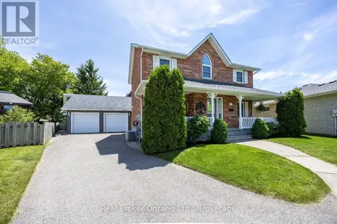 11 Chalmers Court Port Hope ON L1A 4J3