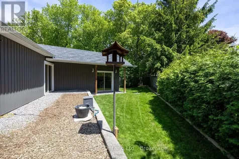 11 Chalmers Court Port Hope ON L1A 4J3