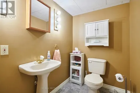 115 Ivy Avenue Renfrew ON K7V 4C9