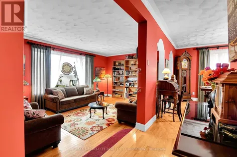 115 Ivy Avenue Renfrew ON K7V 4C9