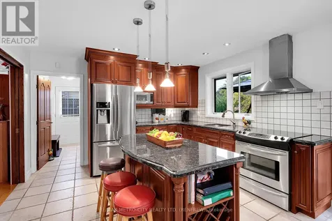 115 Ivy Avenue Renfrew ON K7V 4C9