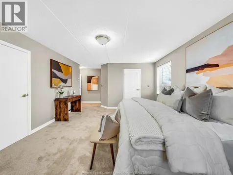 109 Robson Road Leamington ON N8H 3V4