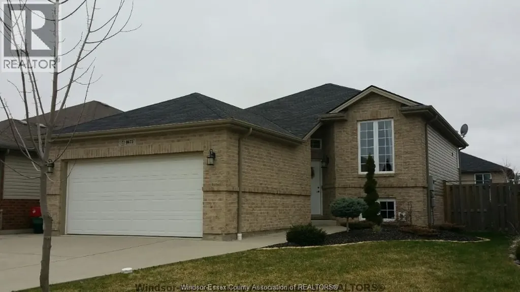 4671 Unicorn Avenue Windsor ON N9G 3E3