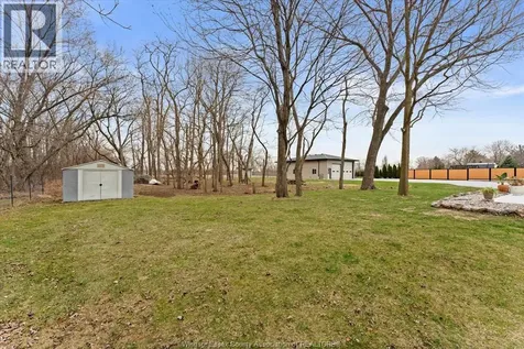 963 Front Road South Amherstburg ON N9V 2M4