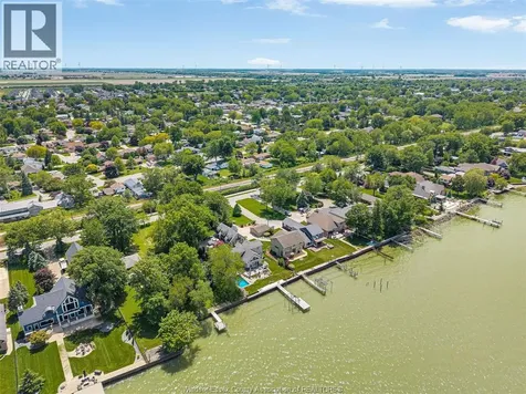 281 Lakeview Drive Belle River ON N0R 1A0