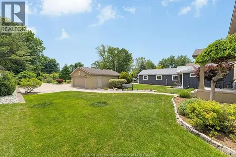 281 Lakeview Drive Belle River ON N0R 1A0