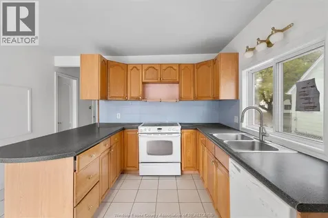 311 Conrad Street Sarnia ON N7T 3K4