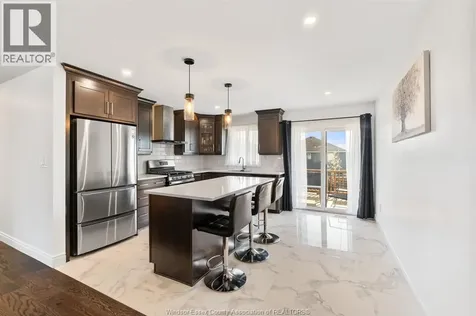 208 Clarke Amherstburg ON N9V 0G6