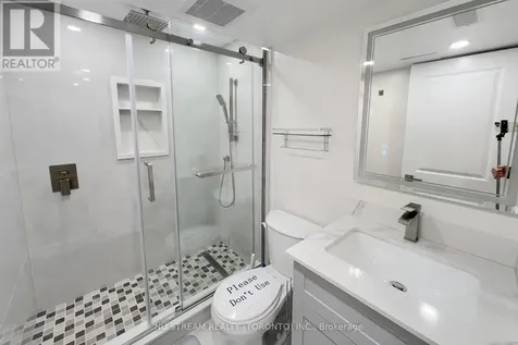 7 Russell Wice Avenue Richmond Hill ON L4S 0P3