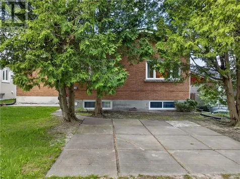 16 Clairmont Street Sudbury ON P3B 3S5