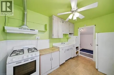 121 Wilkes Street Brantford ON N3T 4W4