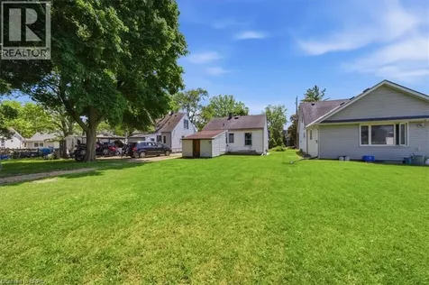 121 Wilkes Street Brantford ON N3T 4W4