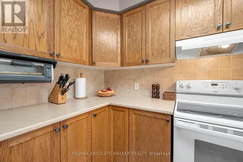 2010 Bergamot Circle Ottawa ON K4A 4R2