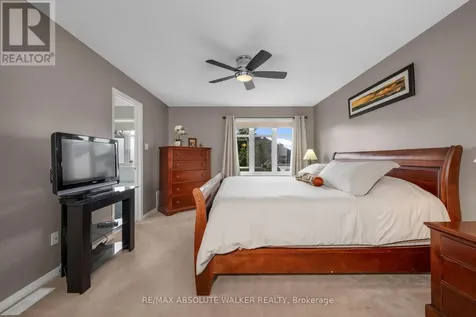 2010 Bergamot Circle Ottawa ON K4A 4R2