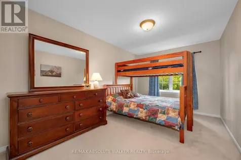 2010 Bergamot Circle Ottawa ON K4A 4R2