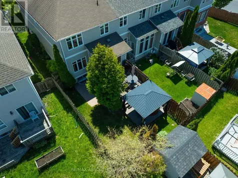 2010 Bergamot Circle Ottawa ON K4A 4R2