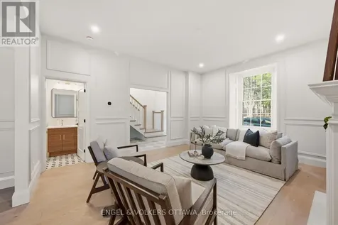 35 Mackay Street Ottawa ON K1M 2B2