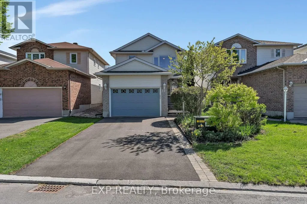 37 Shandon Avenue Ottawa ON K2J 4E3