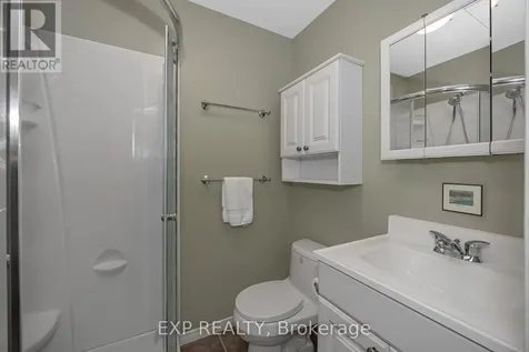 37 Shandon Avenue Ottawa ON K2J 4E3