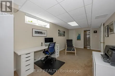 37 Shandon Avenue Ottawa ON K2J 4E3
