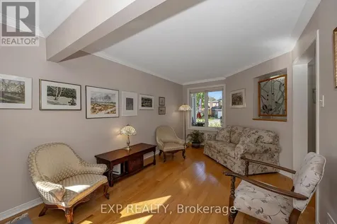 37 Shandon Avenue Ottawa ON K2J 4E3