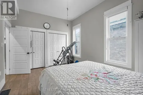 7 Myrtle Street St. Thomas ON N5R 2E6