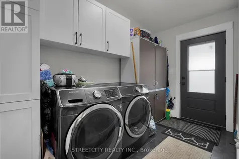 7 Myrtle Street St. Thomas ON N5R 2E6