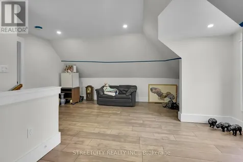 7 Myrtle Street St. Thomas ON N5R 2E6