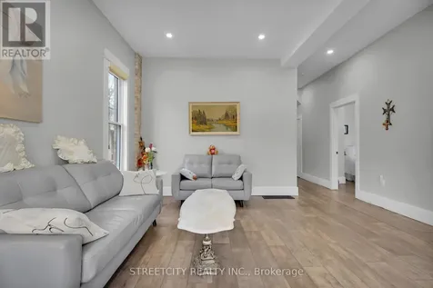 7 Myrtle Street St. Thomas ON N5R 2E6