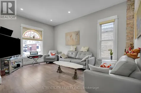 7 Myrtle Street St. Thomas ON N5R 2E6
