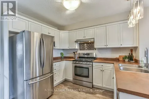9 Brookside Drive St. Thomas ON N5P 4P1
