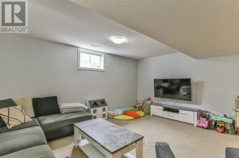 9 Brookside Drive St. Thomas ON N5P 4P1