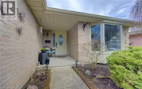 7 Kilkerran Crescent Kitchener ON N2R 1B6