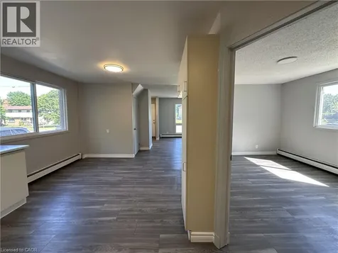 64 Oakwood Avenue Simcoe ON N3Y 1H6