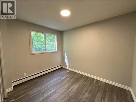 64 Oakwood Avenue Simcoe ON N3Y 1H6