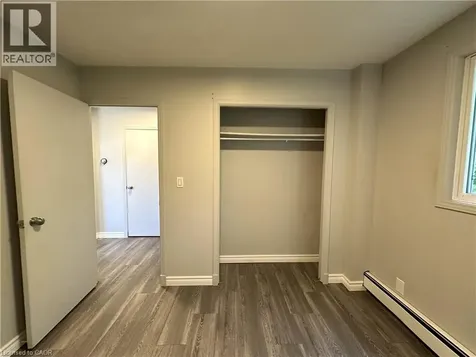 64 Oakwood Avenue Simcoe ON N3Y 1H6