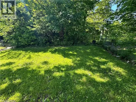 64 Oakwood Avenue Simcoe ON N3Y 1H6