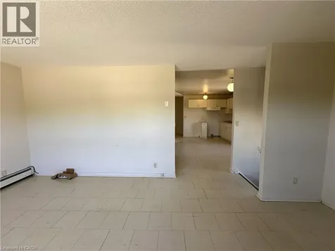64 Oakwood Avenue Simcoe ON N3Y 1H6