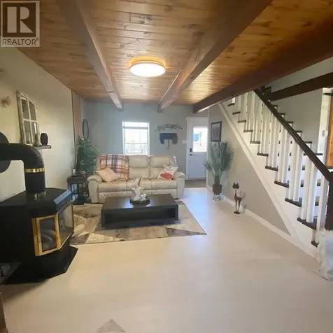 611 Daneff Crescent Geraldton ON P0T 1M0