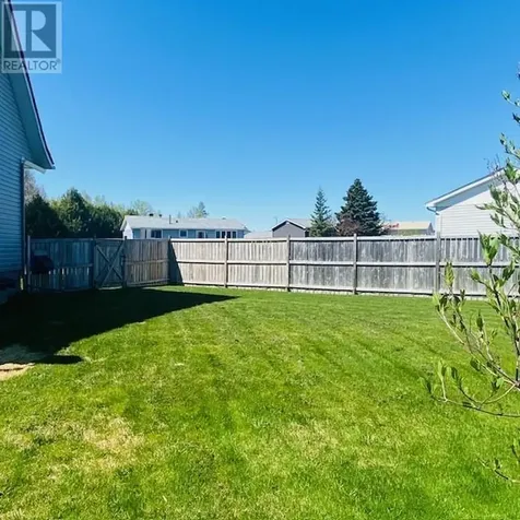 611 Daneff Crescent Geraldton ON P0T 1M0