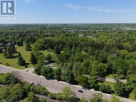 8 Abigail Avenue Brantford ON N3R 4R7