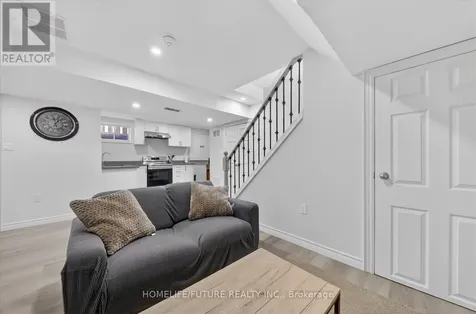 264 Holbeach Court Waterloo ON N2J 4Y7