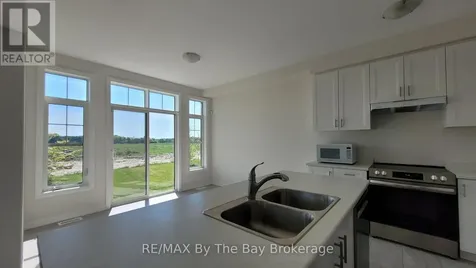 194 Union Boulevard Wasaga Beach ON L9Z 0N9